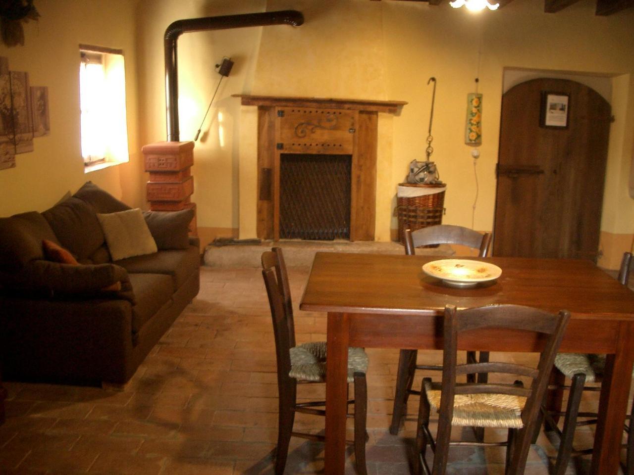 Antica Dimora Dell'Ortolano Apartment Castellaro  Exterior photo